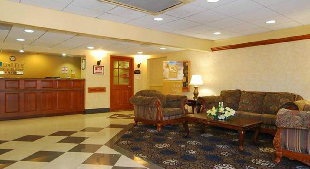 בנסאלם Quality Inn & Suites מראה חיצוני תמונה